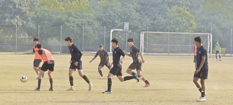 ISLAMABAD: Players of POPO FC attend a training session on Dec 6, 2025.—Mohammad Asim/White Star