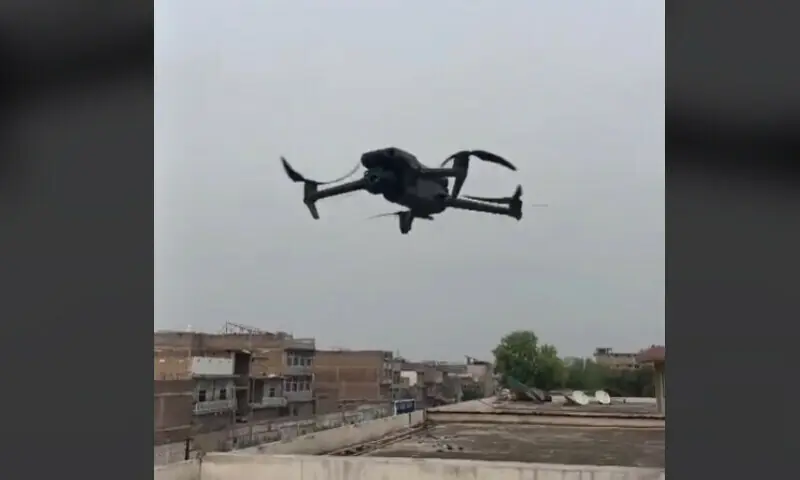 Khyber Pakhtunkhwa Police used anti-drone jamming technology during Sunday’s Ashura procession in Peshawar. — DawnNews TV