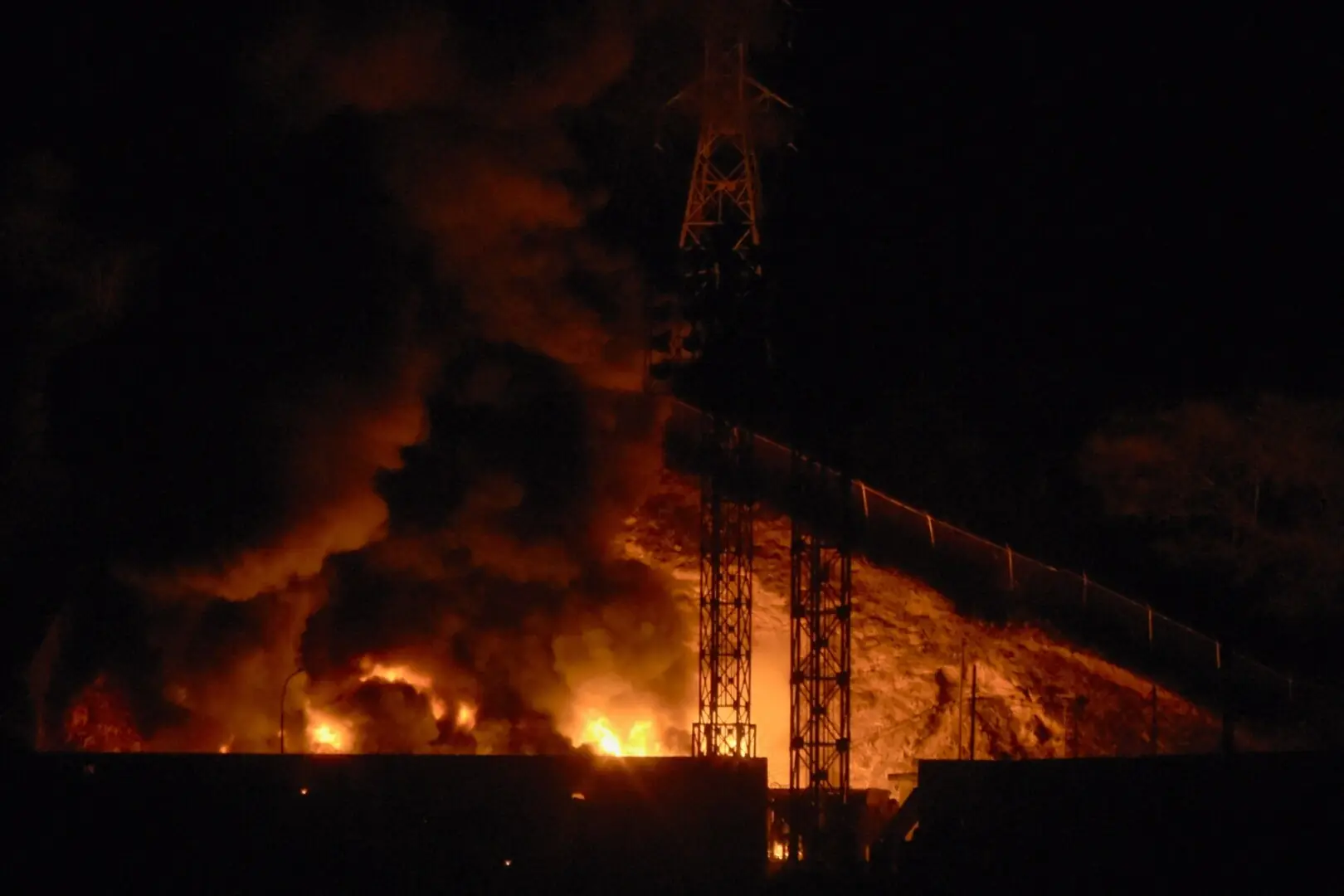 Picture of fire at Fuerte Tiuna, Venezuela’s largest military complex, after a series of explosions in Caracas on January 3, 2026. — AFP