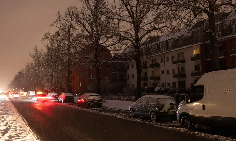 Buildings stand without power during a blackout caused by a fire at a power distribution system in Berlin, Germany on January 3, 2026. — Reuters Buildings stand without power during a blackout caused by a fire at a power distribution system in Berlin, Germany on January 3, 2026. — Reuters