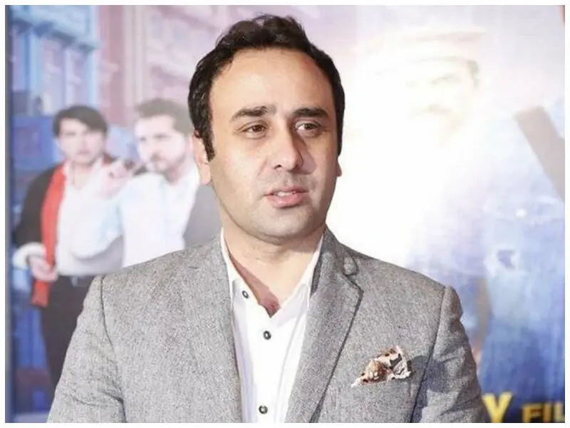   Wajahat Rauf 