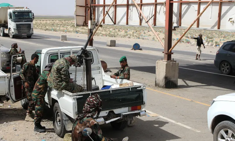 Southern Transitional Council (STC) security personnel work at a checkpoint in Aden, Yemen on January 5, 2026. &mdash; Reuters