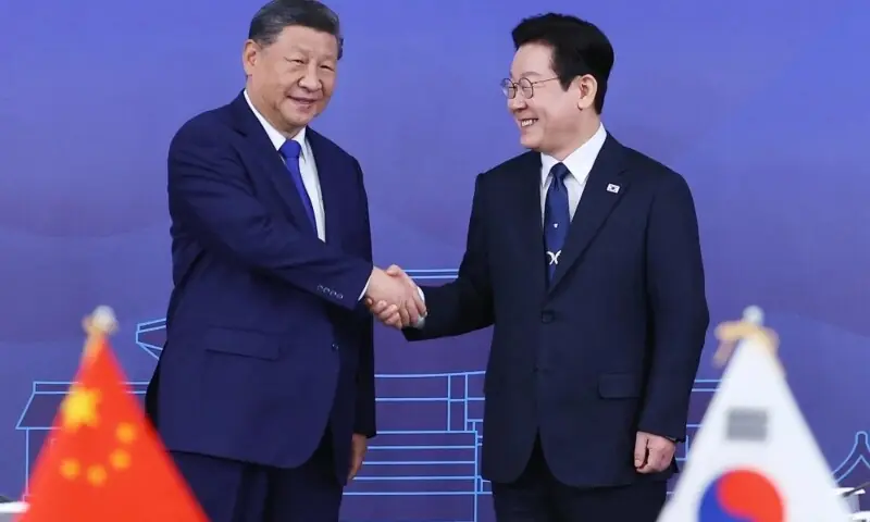 China’s President Xi Jinping and South Korea’s President Lee Jae Myung shake hands on Nov. 1, 2025. — AFP/File China’s President Xi Jinping and South Korea’s President Lee Jae Myung shake hands on Nov. 1, 2025. — AFP/File
