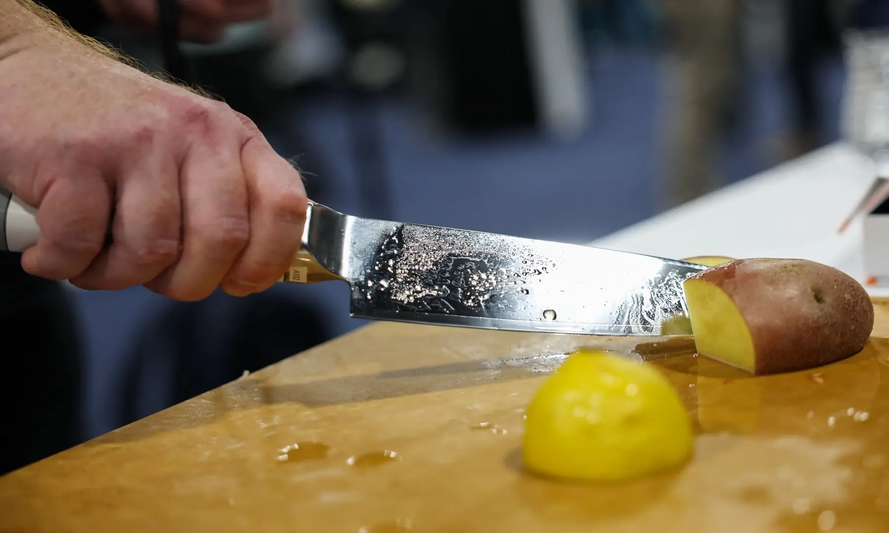 The Seattle Ultrasonics chef&rsquo;s knife featuring ultrasonic technology for cutting food is demonstrated during CES Unveiled ahead of the Consumer Electronics Show (CES) in Las Vegas, Nevada on January 4, 2026. &mdash; Patrick T. Fallon / AFP