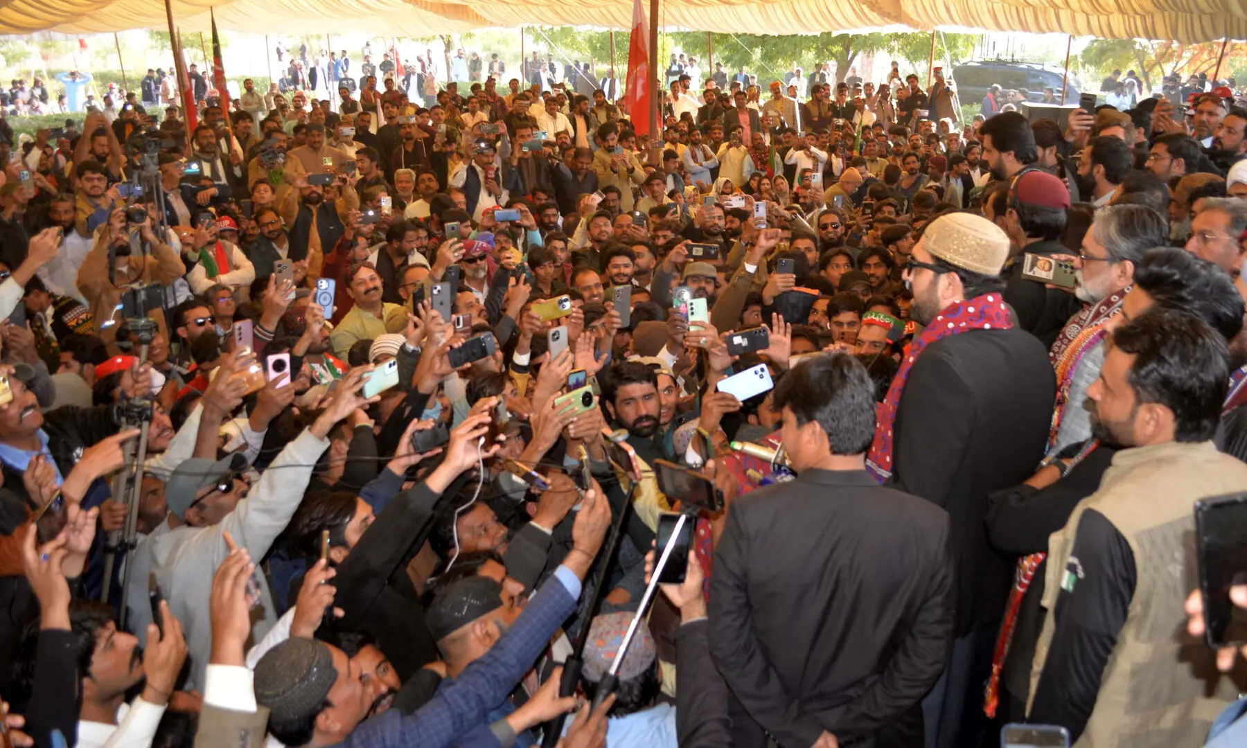 KP CM Sohail Afridi addresses an event held by the Sindh United Party in Jamshoro on Jan 10, 2026. &mdash; Umair Ali Rajput