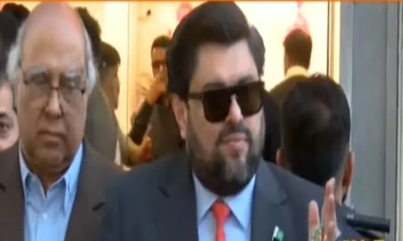 Sindh Governor Kamran Tessori speaking to reporters in Karachi on Friday, January 16, 2026. &mdash;  Screengrab via YouTube/DawnNews TV