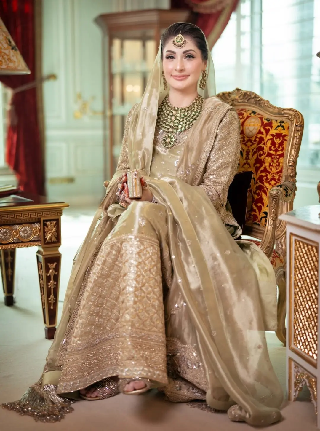  The proud mother of the groom, Chief Minister Maryam Nawaz Sharif. Photo: Irfan Ahson/Instagram. 