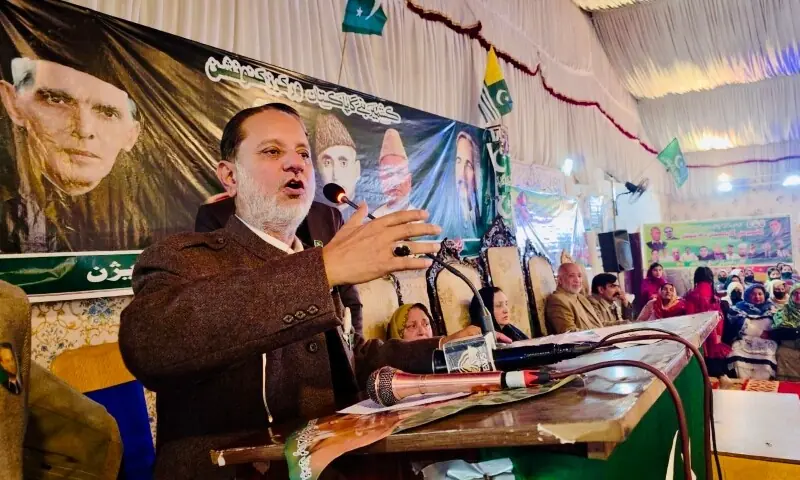 Muslim Conference president and former AJK prime minister Sardar Attique Ahmed Khan gestures during his speech at his party&rsquo;s function in Muzaffarabad on Monday. &mdash; Photo by author