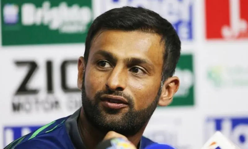 Shoaib Malik speaks during a press conference in Sharjah, United Arab Emirates. &mdash; Reuters/File