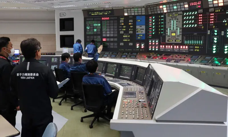 This photo shows the reactor startup procedure for Unit 6 at the Tokyo Electric Power Company Kashiwazaki-Kariwa Nuclear Power Plant’s central control room, Jan 21, 2026. — AFP This photo shows the reactor startup procedure for Unit 6 at the Tokyo Electric Power Company Kashiwazaki-Kariwa Nuclear Power Plant’s central control room, Jan 21, 2026. — AFP