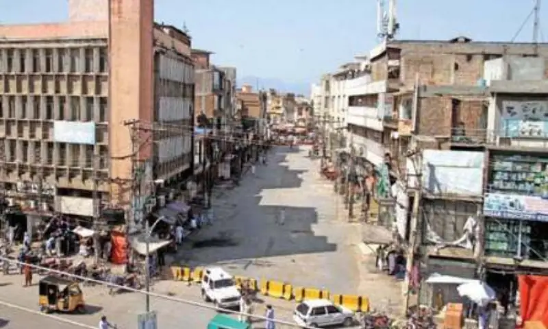 A file photo of a street in Rawalpindi. &mdash; Photo by Muhammad Asim/File
