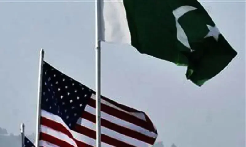 A file photo of Pakistan and US flags.
&mdash; APP/File
