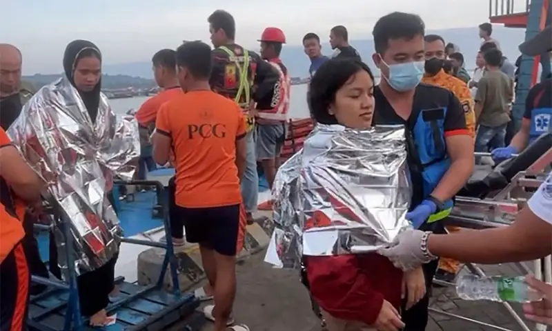 This screen grab from video footage taken and received on January 26, 2026 from Governor Mujiv Hataman shows rescuers assisting survivors of the sunken MV Trisha Kerstin 3 at a port in Isabela, Basilan province. — AFP This screen grab from video footage taken and received on January 26, 2026 from Governor Mujiv Hataman shows rescuers assisting survivors of the sunken MV Trisha Kerstin 3 at a port in Isabela, Basilan province. — AFP