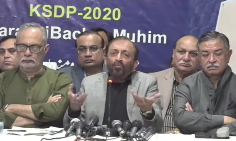 MQM-P leader Farooq Sattar addresses a press conference in Karachi on Jan 27, 2026. &mdash; DawnNewsTV