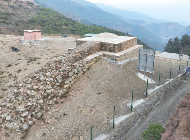 The eastern entrance to the Ban Faqiran Buddhist Monastic Complex. &mdash; Photos by the writer