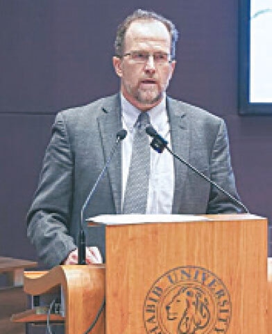 Dr Joseph E. B. Lumbard