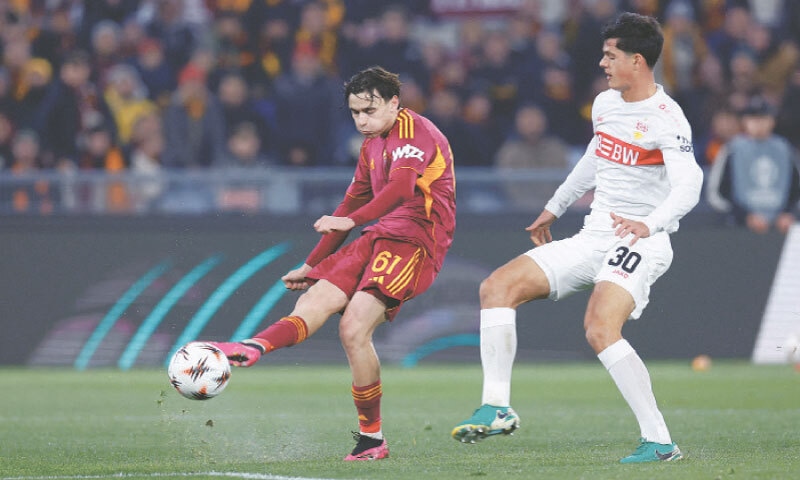 ROME: AS Roma’s Niccolo Pisilli shoots to score during the Europa League match against VfB Stuttgart at the Stadio Olimpico.—Reuters ROME: AS Roma’s Niccolo Pisilli shoots to score during the Europa League match against VfB Stuttgart at the Stadio Olimpico.—Reuters