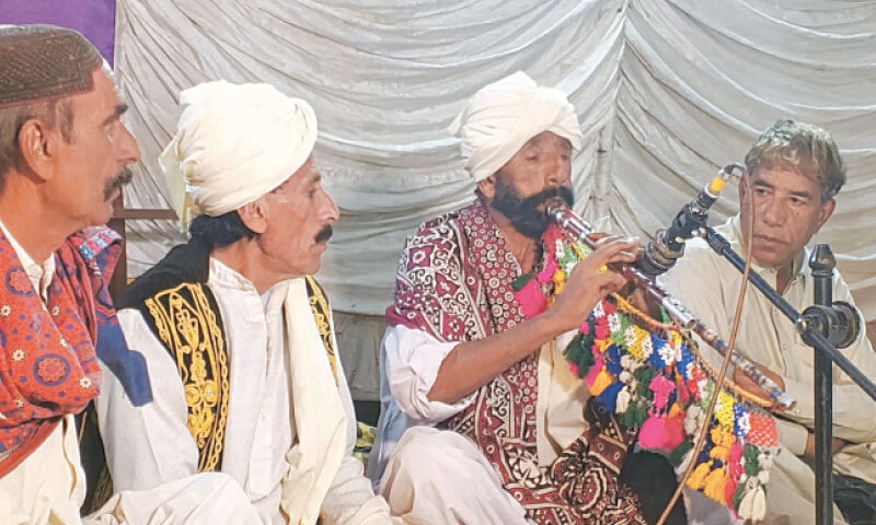 A BAND of musicians performs at the cultural show.&mdash;Dawn