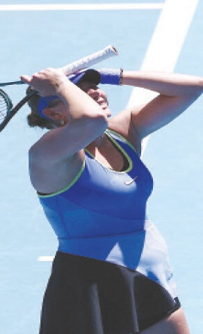 AMANDA Anisimova of the US reacts after losing a point to compatriot Jessica Pegula during their quarter-final.—AFP