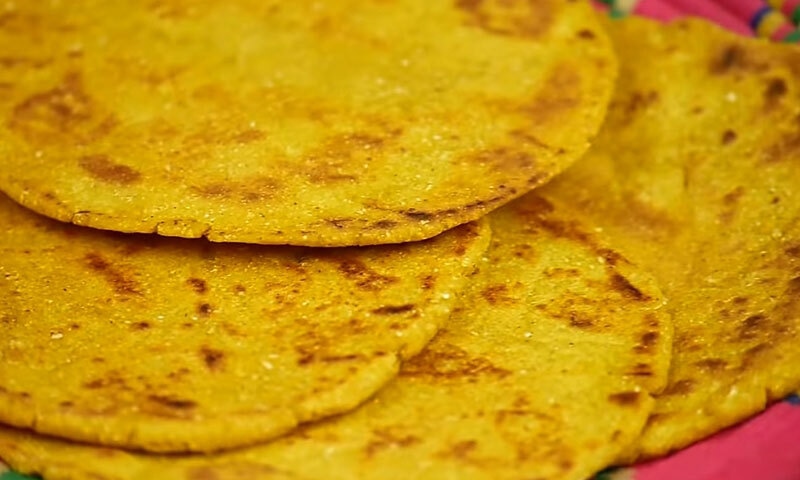 Makai ki roti