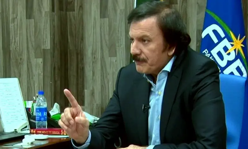 A file photo of former senator Haroon Akhtar Khan. &mdash; DawnNewsTV screengrab