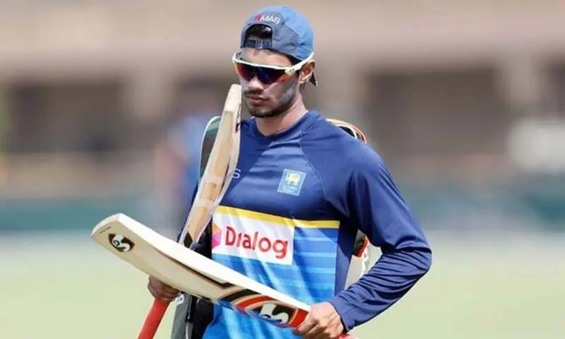 Cricket - Sri Lanka v India - Sri Lanka Team Practice Session - Galle, Sri Lanka - July 25, 2017 - Sri Lanka&rsquo;s cricketer Dhananjaya de Silva inspects his bats ahead of their first test match. &mdash; Reuters/ File