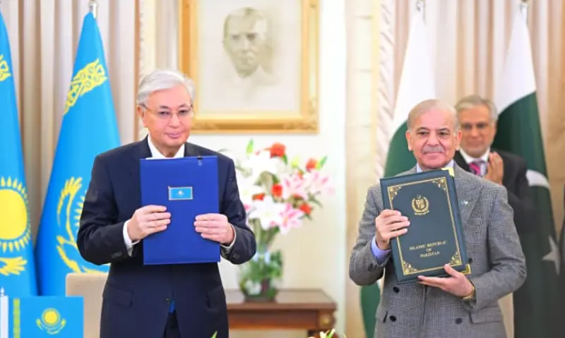 Prime Minister Shehbaz Sharif and Kazakhstan President Kassym-Jomart Tokayev exchange the Joint Declaration on Strategic Partnership between Pakistan and Kazakhstan, at PM House on Feb 4, 2026. &mdash; X/PTVNewsOfficial