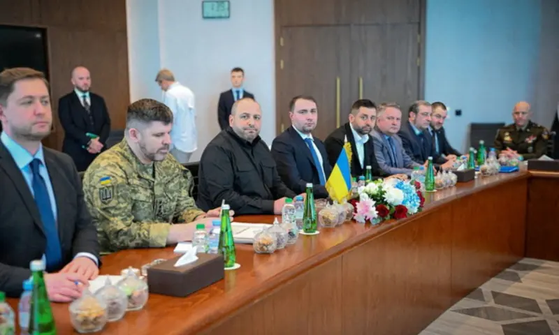 Secretary of Ukraine’s National Security and Defence Council Rustem Umerov and other members of the Ukrainian delegation attend the second round of trilateral talks between the US, Russia and Ukraine, in Abu Dhabi, United Arab Emirates, on February 4, 2026. — Reuters Secretary of Ukraine’s National Security and Defence Council Rustem Umerov and other members of the Ukrainian delegation attend the second round of trilateral talks between the US, Russia and Ukraine, in Abu Dhabi, United Arab Emirates, on February 4, 2026. — Reuters