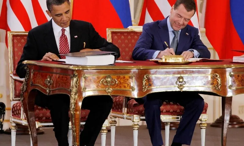 Barack Obama (L) and Dmitry Medvedev, who were then the U.S. and Russian presidents, sign the new Strategic Arms Reduction Treaty (START II) at Prague Castle in Prague April 8, 2010. —Reuters Barack Obama (L) and Dmitry Medvedev, who were then the U.S. and Russian presidents, sign the new Strategic Arms Reduction Treaty (START II) at Prague Castle in Prague April 8, 2010. —Reuters