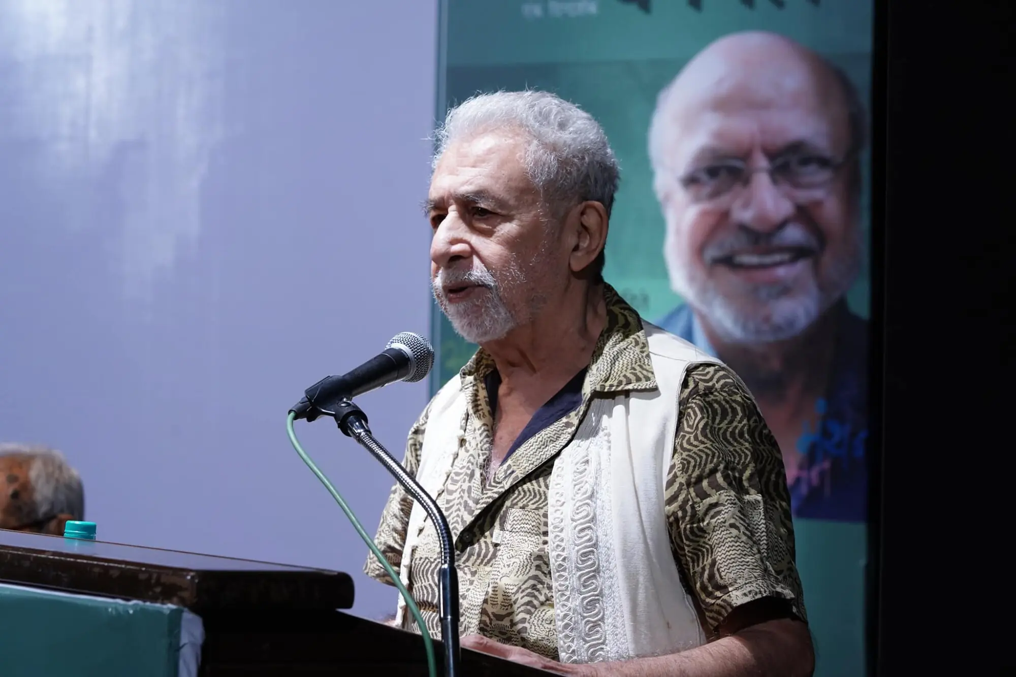 Naseeruddin Shah is not happy after being &lsquo;disinvited&rsquo; from Mumbai University Urdu event
