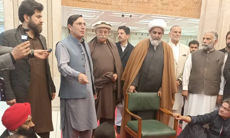 PTI Chairman Barrister Gohar Ali Khan, National Assembly Opposition Leader Mehmood Khan Achakzai and Senate Opposition Leader Raja Nasir Abbas photographed during a sit-in of the TTAP at the Parliament House on February 13. &mdash; DawnNewsTV