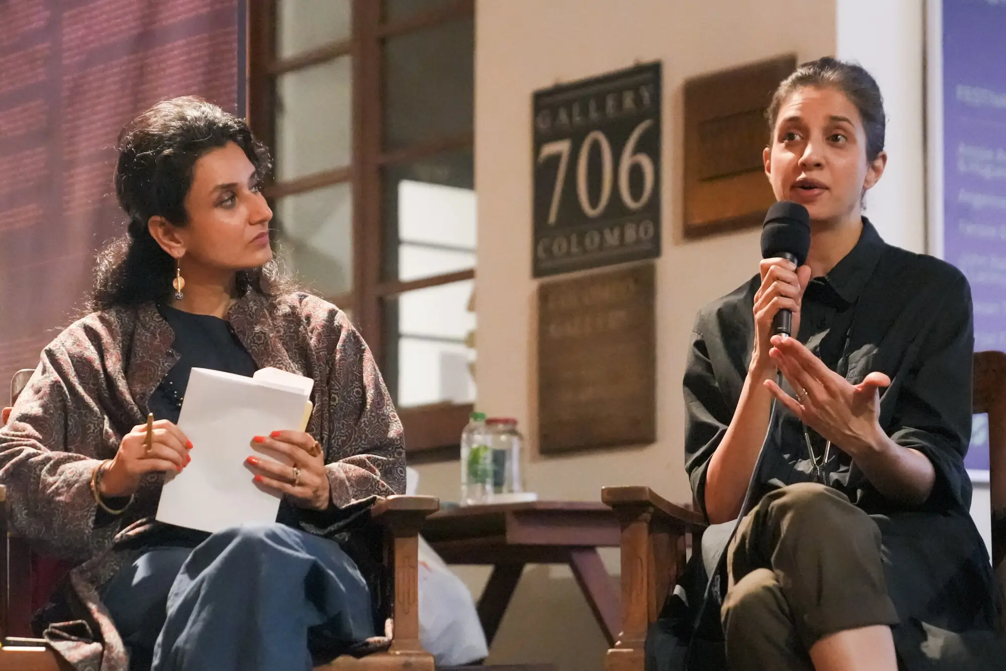 Hajra Haider Karrar (left) and Seher Shah during a discussion session at Colomboscope. Photo: Tharmapalan Tilaxan