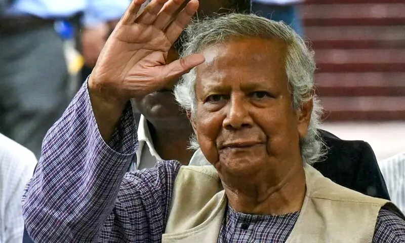 Muhammad Yunus, Nobel laureate and chief adviser of Bangladesh&rsquo;s new interim government greets the public after laying a wreath at the National Martyrs&rsquo; Memorial in Dhaka on August 9, 2024. &mdash; AFP/File