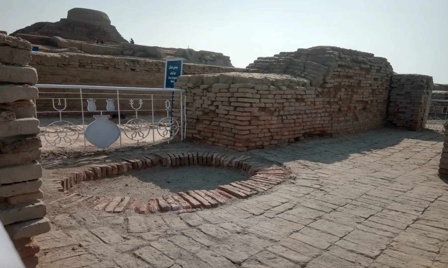 An oval-shaped well in Mohenjo-Daro. &mdash; Author