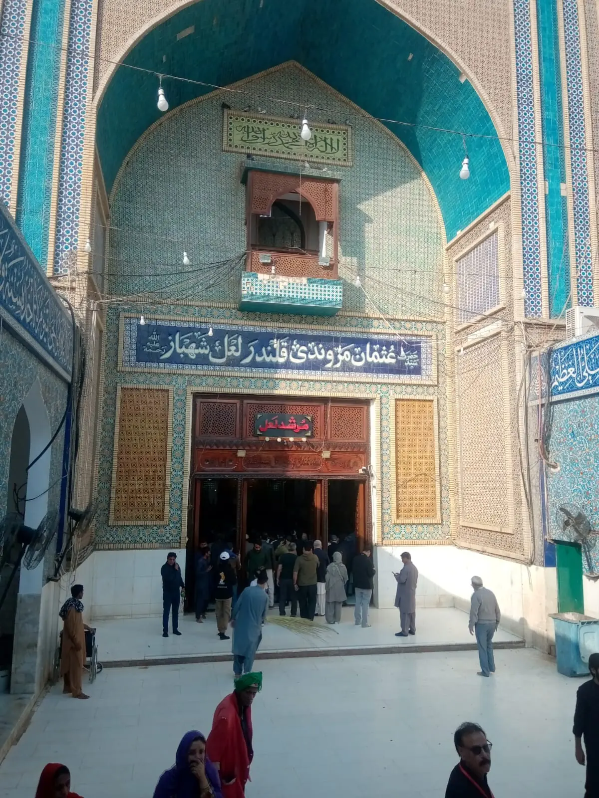 Entrance to the shrine of Lal Shahbaz Qalandar in Sindh&rsquo;s Sehwan. &mdash; Author