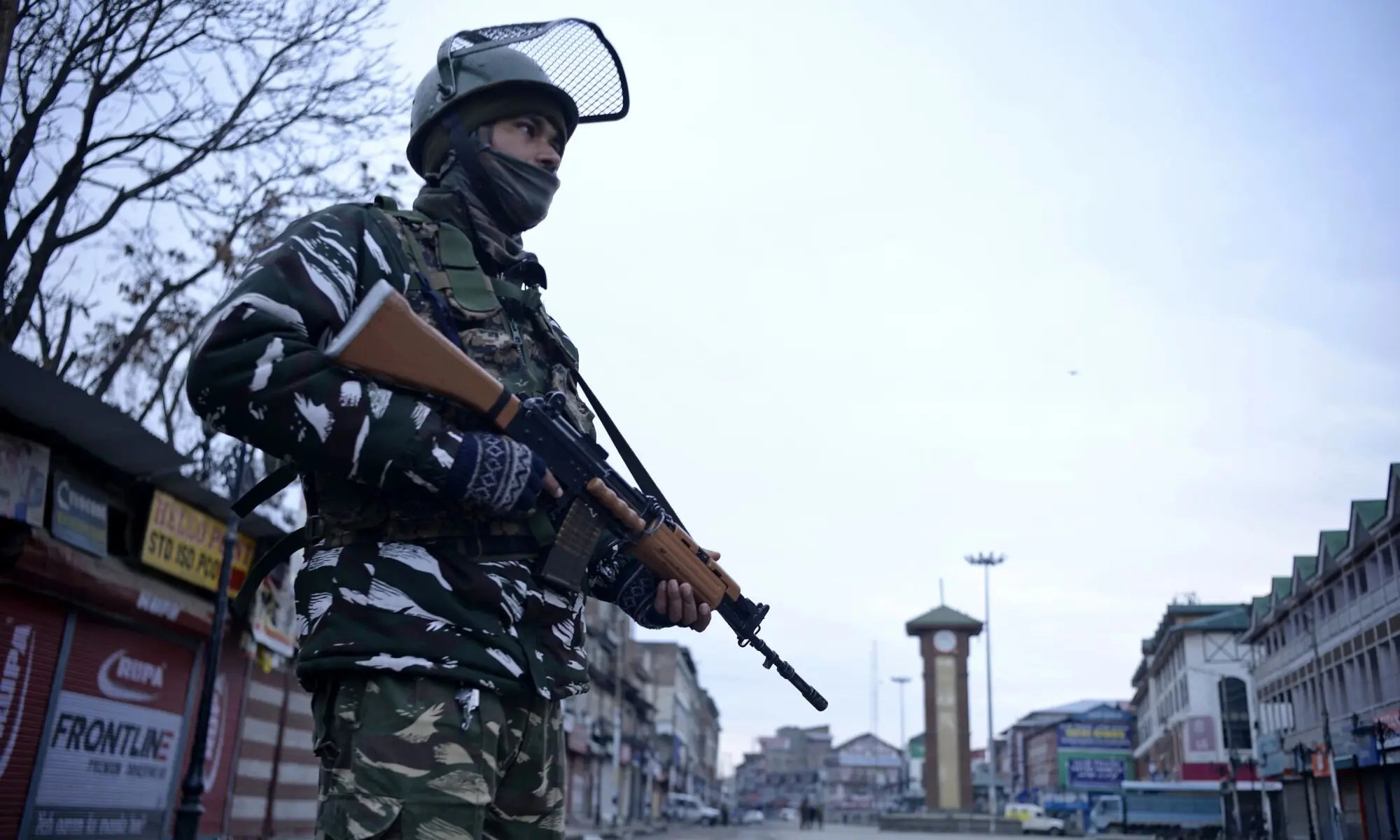 An Indian trooper stands guard at a roadblock during a one-day strike called by Kashmiris as they observe India&rsquo;s Republic Day as Black Day. &mdash;AFP/File