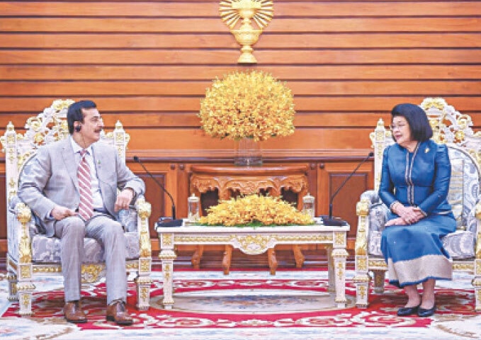  Senate Chair&shy;man Syed Yousaf Raza Gilani meets the first woman president of Cambodia&rsquo;s National Assembly, Samdech Khuon Sudary. &mdash;APP 