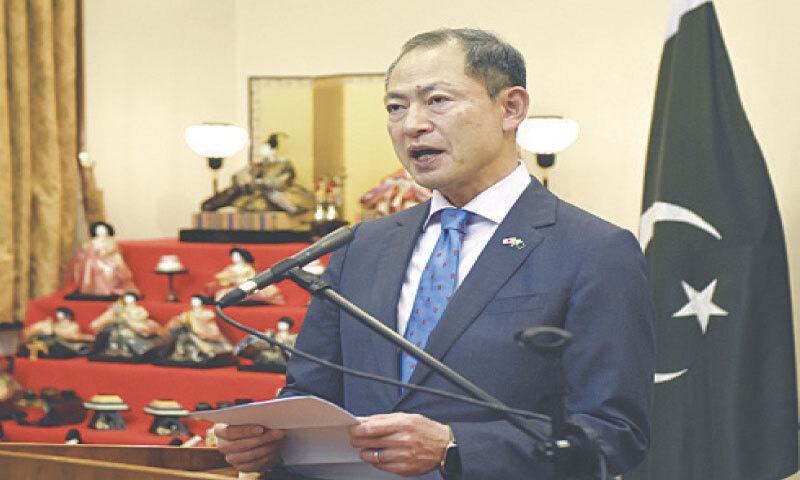 Japanese Ambassador Akamatsu Shuichi speaks at a media networking reception hosted at his residence in Islamabad on Friday. — Photo by Tanveer Shahzad Japanese Ambassador Akamatsu Shuichi speaks at a media networking reception hosted at his residence in Islamabad on Friday. — Photo by Tanveer Shahzad