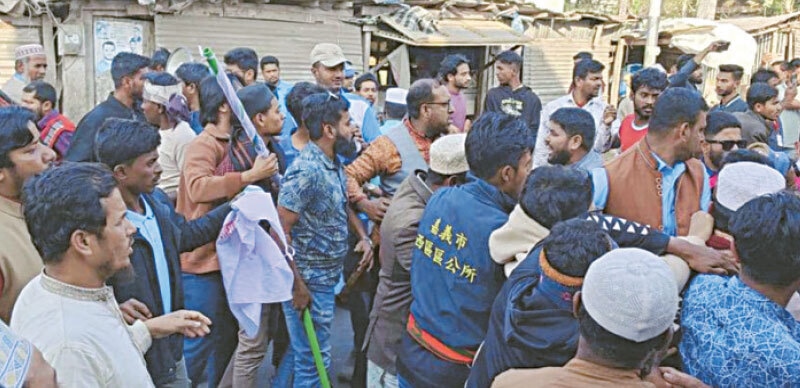 Altercation broke out during Jamaat campaign over vote-buying claims.&mdash;Courtesy The Daily Star