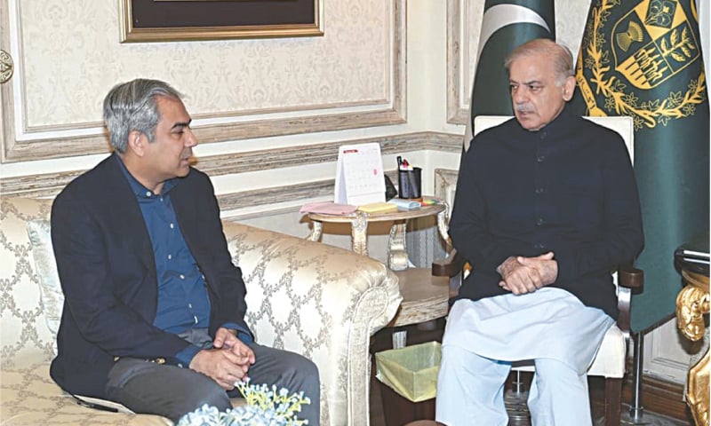 INTERIOR Minister Mohsin Naqvi calls on PM Shehbaz Sharif in Lahore.&mdash;APP