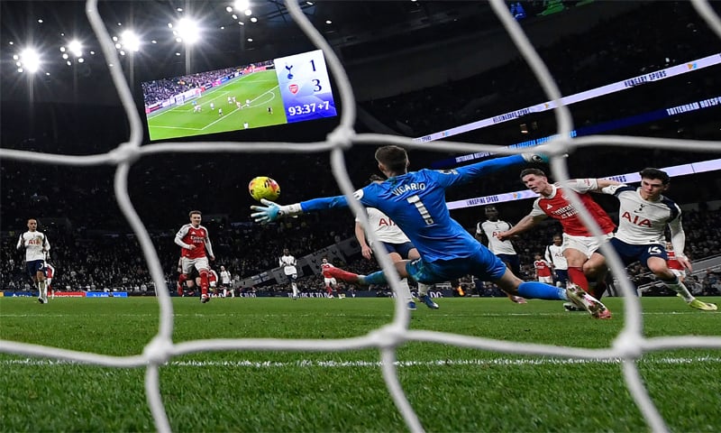 LONDON: Tottenham Hotspur goalkeeper Guglielmo Vicario concedes a goal by Arsenal&rsquo;s Viktor Gyokeres (second R) during their Premier League match at the Tottenham Hotspur Stadium.&mdash;AFP