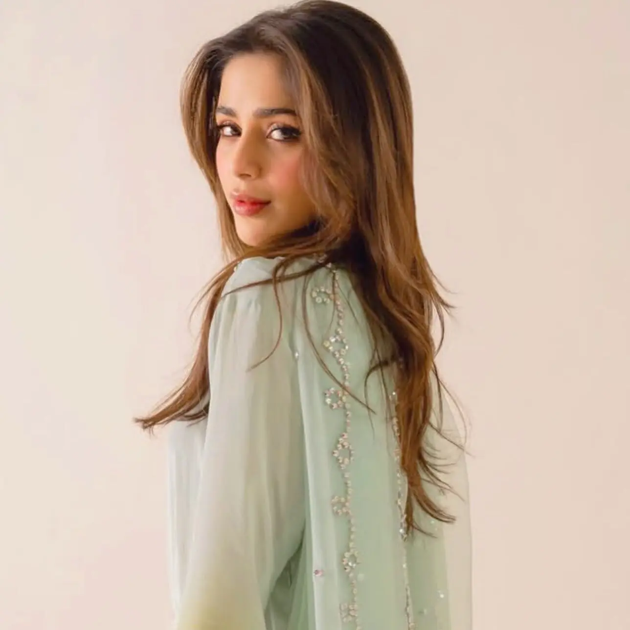 Aima Baig questions timing of Badshah-Hania Aamir buzz amid Iran tragedy