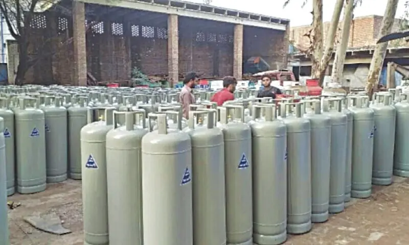 A file photo of LPG cylinders.&mdash;PPI/File