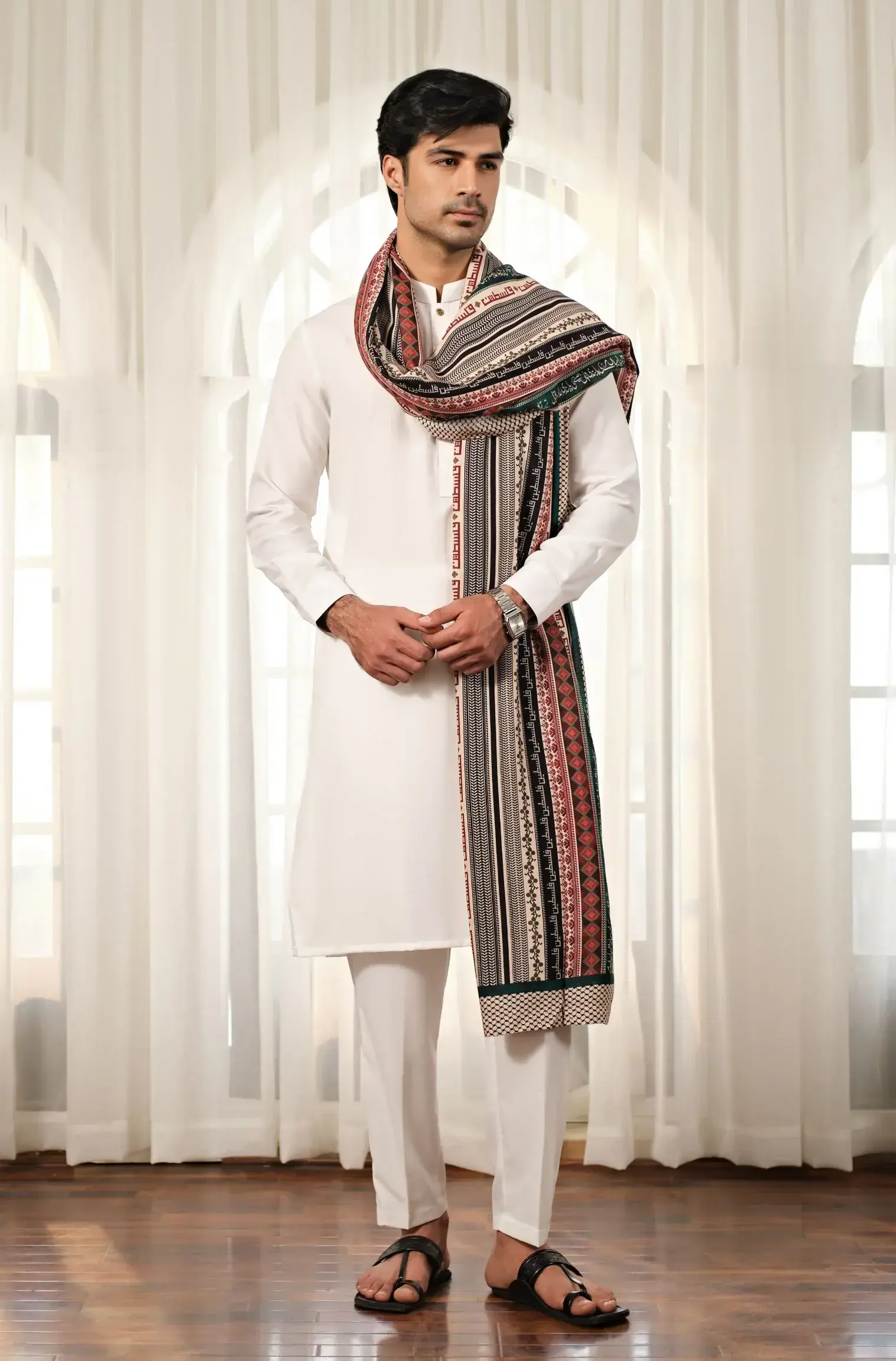   An odhni for when you want to wear a shawl and not melt. Photo: Manto