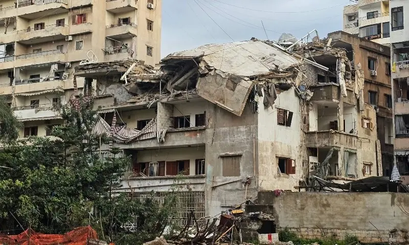 A photograph shows a damaged building at the site of an overnight Israeli airstrike that targeted the Burj al-Barajneh neighbourhood in Beirut&rsquo;s southern suburbs, on March 14, 2026. &mdash;Reuters