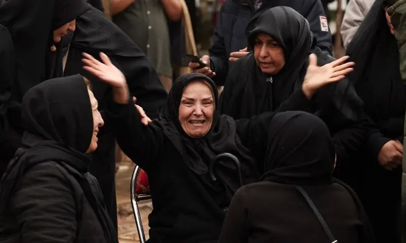  Relatives of Abdullah Pour Hossein, attend his funeral at Behesht-e Zahra cemetery, amid the US-Israeli conflict with Iran, in Tehran, Iran on March 16, 2026. &mdash; Reuters 