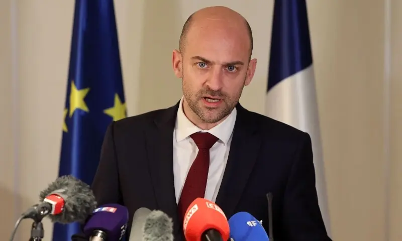French Foreign Minister Jean-Noel Barrot addresses a press briefing at the Ben Gurion Airport in Lod, near Tel Aviv on March 20, 2026. &mdash; AFP