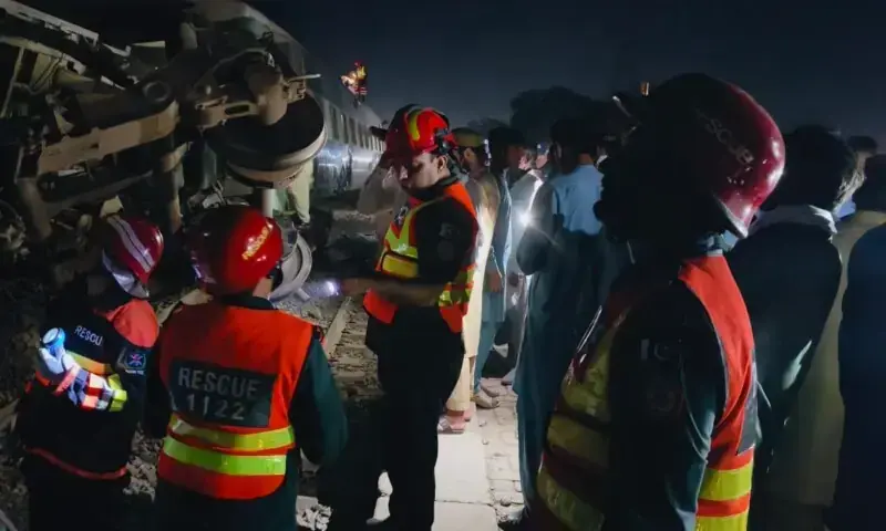 Rescue 1122 workers are conducting operation after a Karachi-bound train derailed near Lodhran on May 24, 2026. — Photo courtesy Rescue 1122/File Rescue 1122 workers are conducting operation after a Karachi-bound train derailed near Lodhran on May 24, 2026. — Photo courtesy Rescue 1122/File