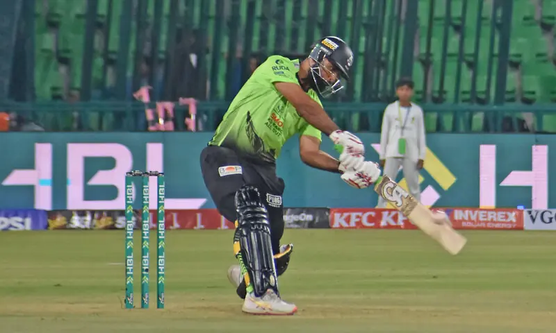 LAHORE: Lahore Qalandars opener Fakhar Zaman plays a shot against Hyderabad Kingsmen during their Pakistan Super League match at the Gaddafi Stadium on Thursday.&mdash; Online/M. Arif/White Star