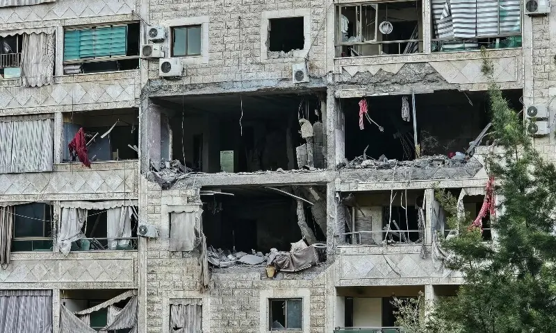 A photograph shows the damage after an overnight Israeli airstrike that targeted an apartment in the Burj al-Barajneh neighbourhood of Beirut&rsquo;s southern suburbs, on March 27, 2026. &mdash;AFP